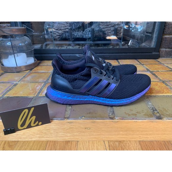 Mens 4.5 Adidas Ultraboost 5.0 DNA “Black Metallic Blue” Athletic Running Shoes - Picture 5 of 7